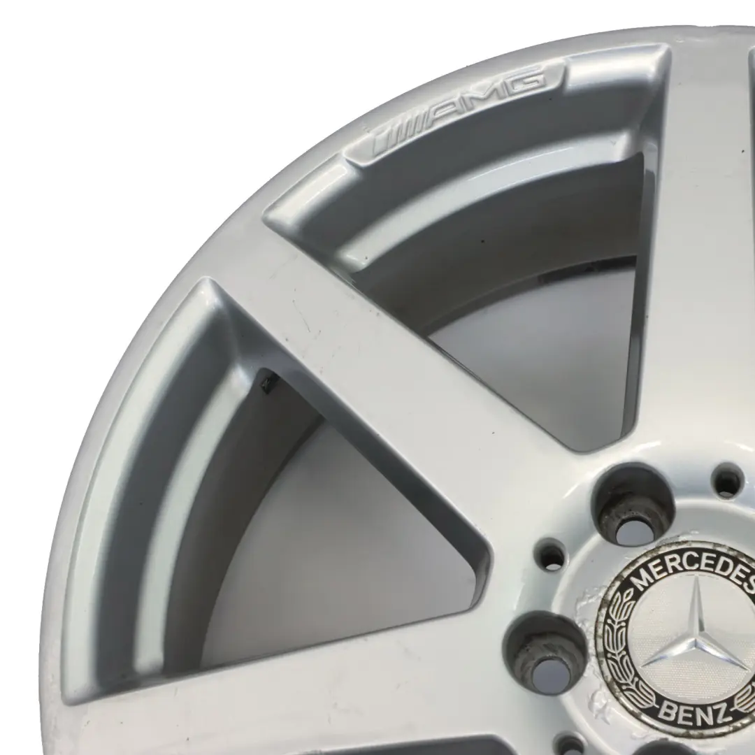  Llanta de aleación delantera Mercedes W204 de 7 radios 18" 8J ET:50 - SKU A2044019802-2 - Número de pieza A2044019802