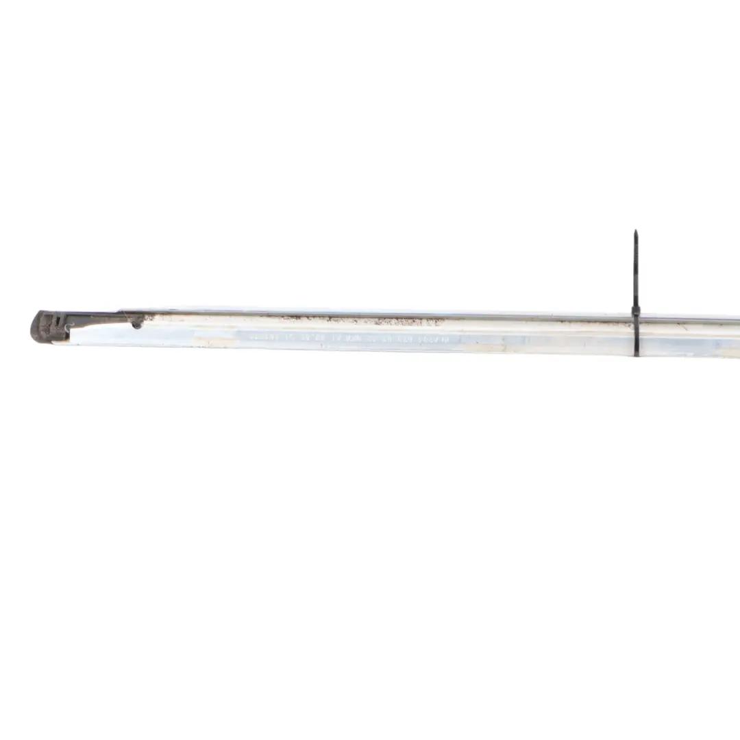 Mercedes W204 Barre d'arrêt de vitre arrière gauche Trim Bar - SKU A2046700722 - Numéro de pièce A2046700722