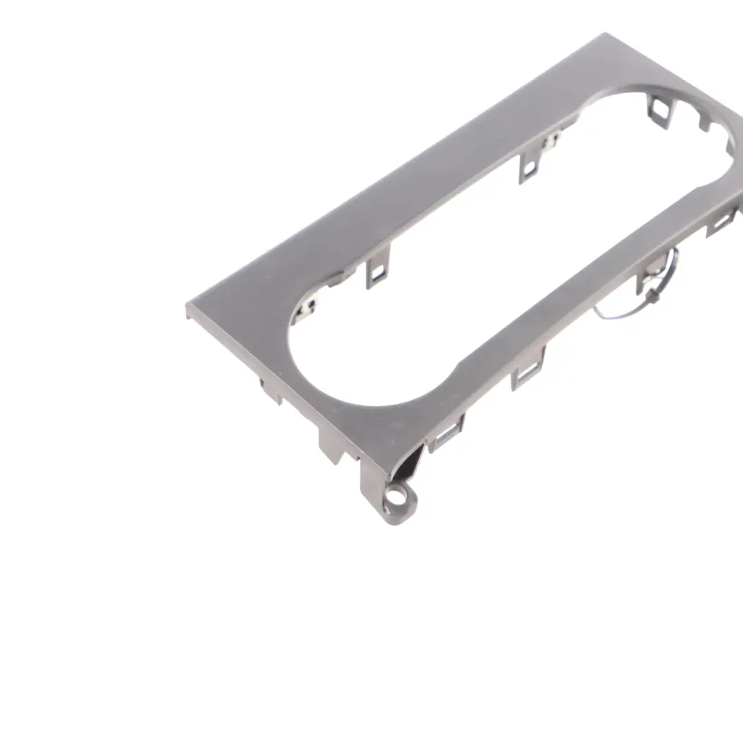 Mercedes W204 Embellecedor Interruptor Climatización - SKU A2046803508 - Número de pieza A2046803508