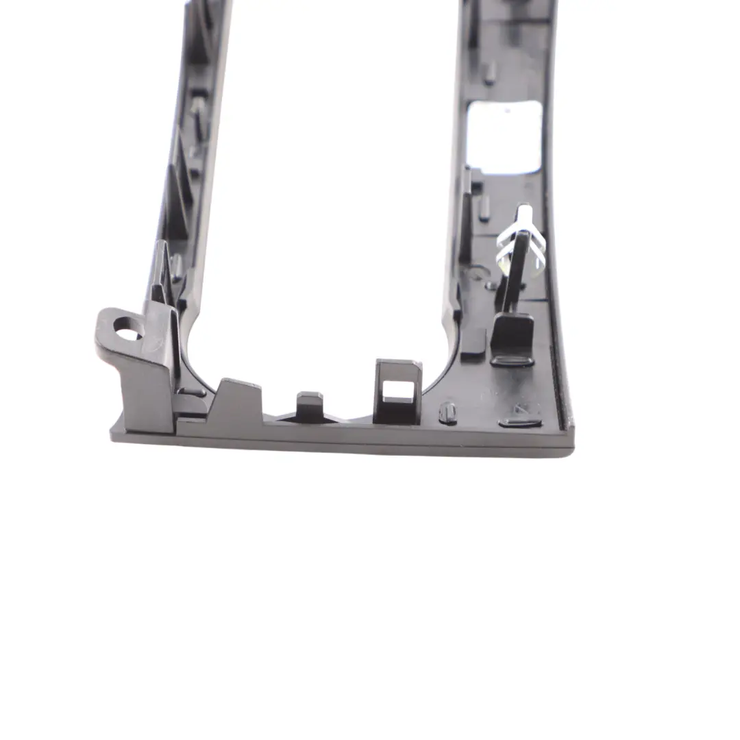 Garniture L'Interrupteur Chauffage Climatisation pour Mercedes W204 à propos du numéro de pièce A2046803508 Mercedes W204 Garniture L'Interrupteur Chauffage Climatisation - SKU A2046803508 - Numéro de pièce A2046803508