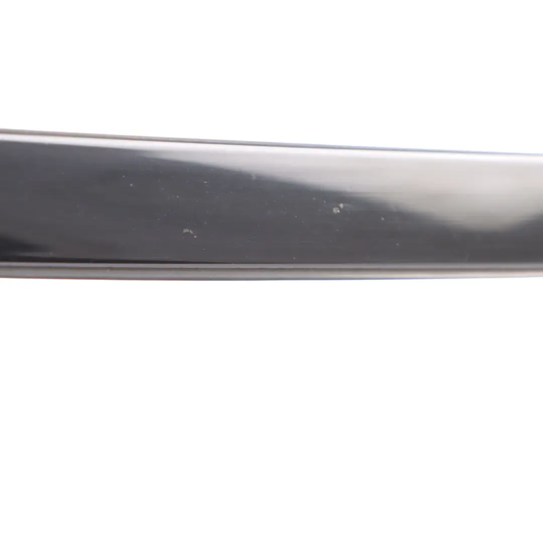 Mercedes W204 Moldura Vertical Pilar Parabrisas Delantero Izquierda - SKU A2046907362 - Número de pieza A2046907362