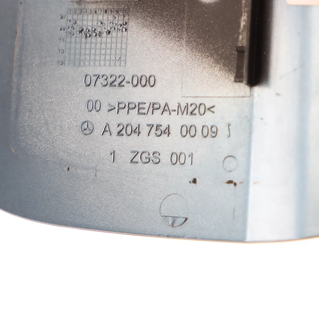 Tapa Del Depósito De Combustible Azul Índigo 230 para Mercedes W204 con número de pieza A2047540009 Mercedes W204 Tapa Del Depósito De Combustible Azul Índigo 230 - SKU A2047540009-INB - Número de pieza A2047540009