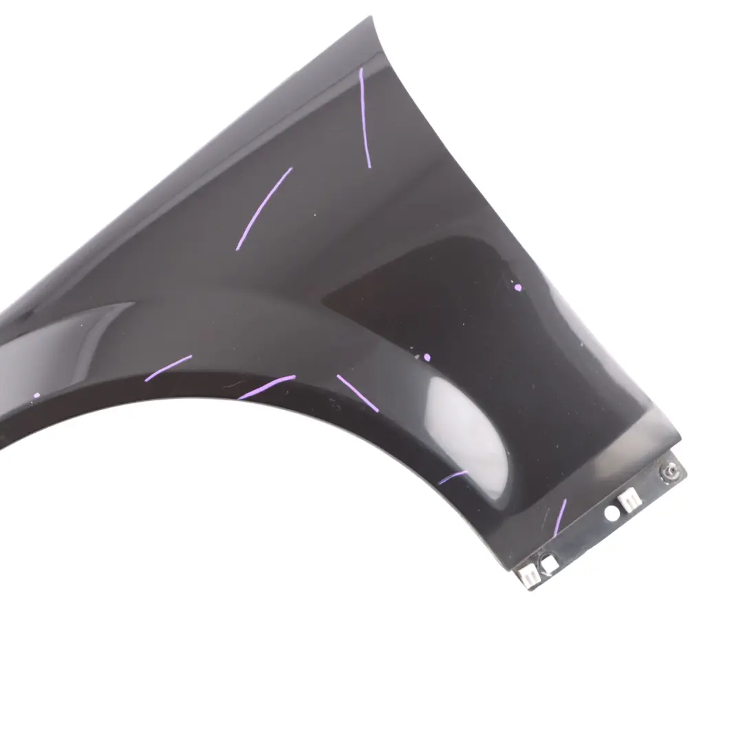 Seitenkotflügel vorne links Kotflügel Obsidian Schwarz 197 für Mercedes W204 mit Teilenummer A2048801318 Mercedes W204 Seitenkotflügel vorne links Kotflügel Obsidian Schwarz 197 - SKU A2048801318-OB3 - Teilenummer A2048801318