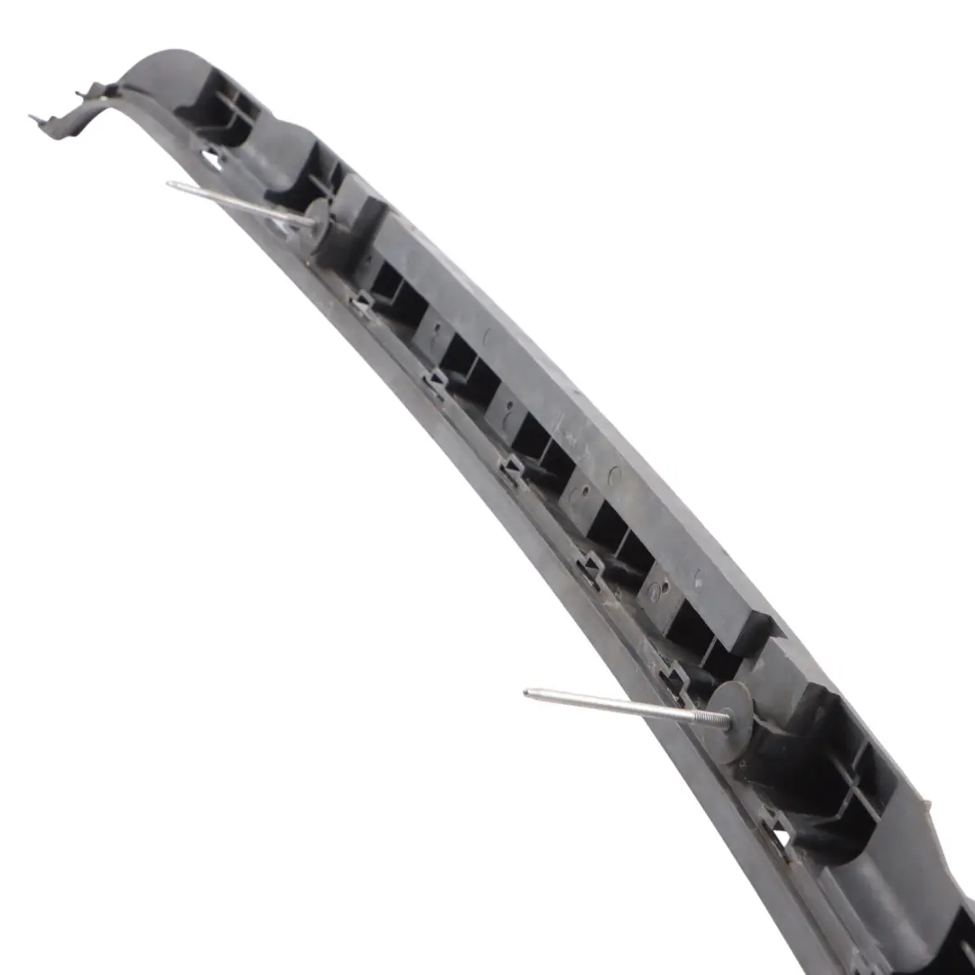 Mercedes S204 Break Support Central De Pare-Chocs Arrière - SKU A2048850665 - Numéro de pièce A2048850665