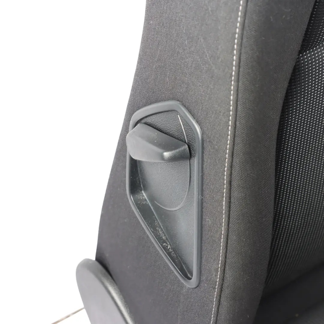 Fotel Przedni Sedan Kombi Materiał Aberdeen Czarny Lewy do Mercedes W204 o numerze A2049100347 Mercedes W204 Fotel Przedni Sedan Kombi Materiał Aberdeen Czarny Lewy - SKU A2049100347 - Numer Części A2049100347