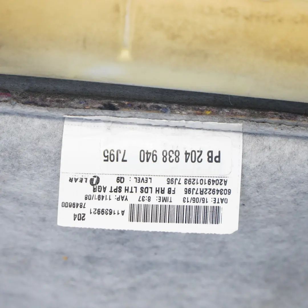 Oparcie Fotela Prawy Przód Beżowa Skóra do Mercedes W204 o numerze A2049101493 Mercedes W204 Oparcie Fotela Prawy Przód Beżowa Skóra - SKU A2049101493-7 - Numer Części A2049101493