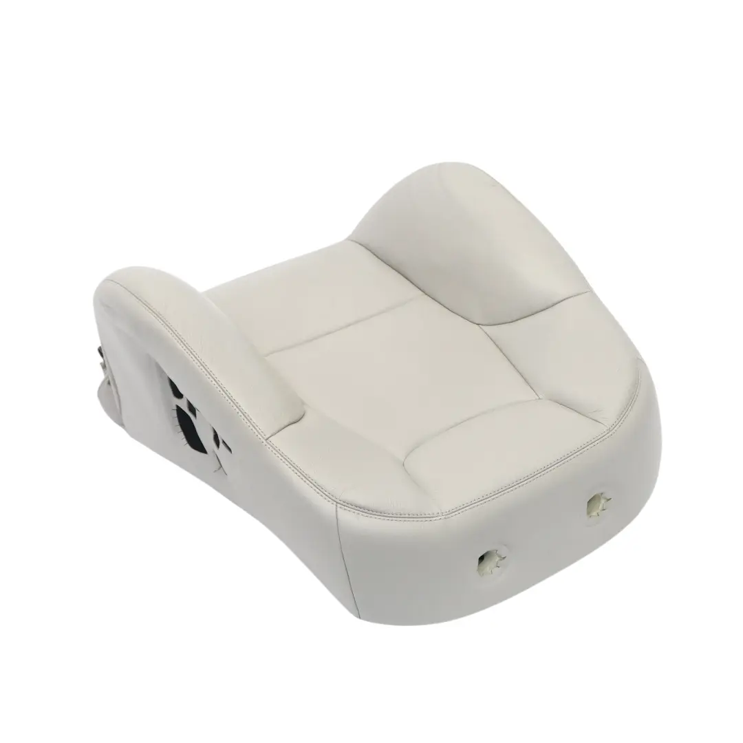 Sedile Anteriore Destro Schienale Rivestimento Pelle Beige per Mercedes W204 con numero di parte A2049101493 Mercedes W204 Sedile Anteriore Destro Schienale Rivestimento Pelle Beige - SKU A2049101493-7 - Numero di parte A2049101493