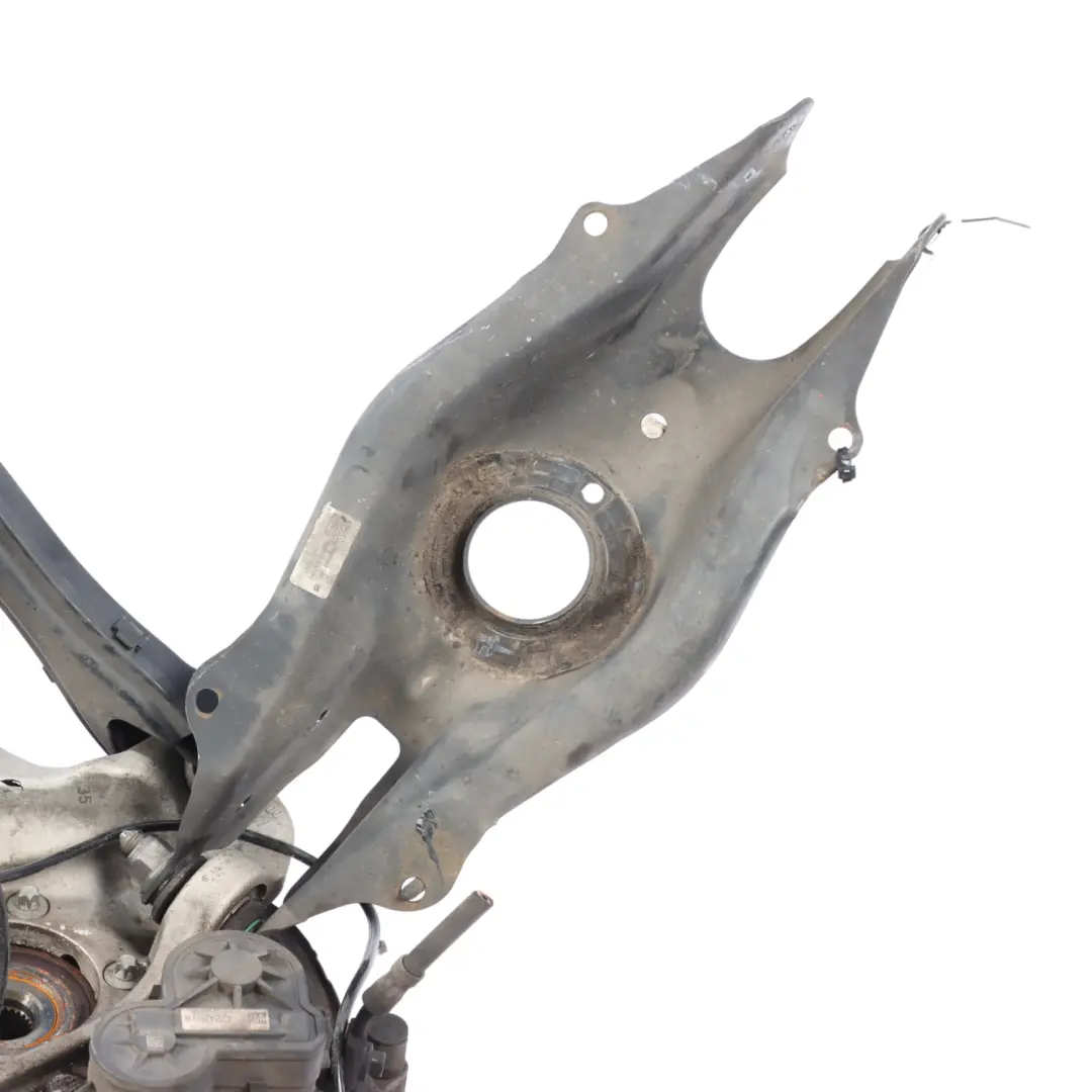 Mercedes W205 C 200D Support Moyeu Roue Avec Disque Frein Jambe Duspension - SKU A2053500141-7 - Numéro de pièce A2053500141