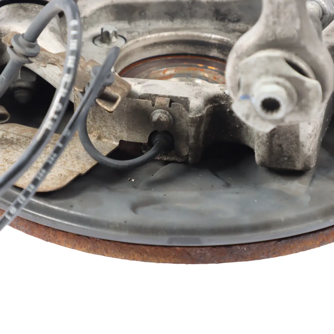 Radträger Nabe hinten rechts Lager Achshalter für Mercedes W205 mit Teilenummer A2053500241 Mercedes W205 Radträger Nabe hinten rechts Lager Achshalter - SKU A2053500241-7 - Teilenummer A2053500241