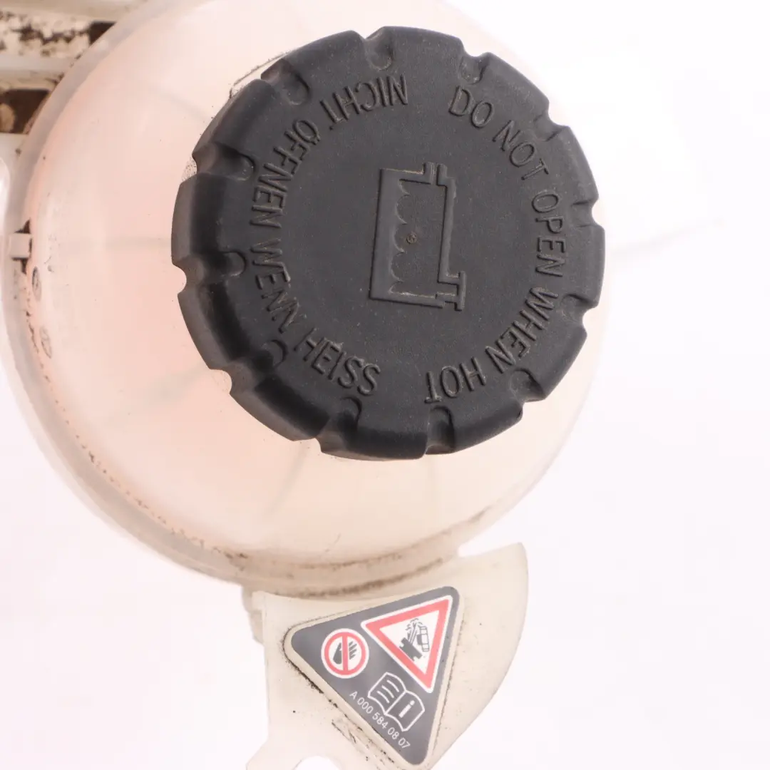 Depósito De Expansión Radiador Botella para Mercedes W205 con número de pieza A2055000549 Mercedes W205 Depósito De Expansión Radiador Botella - SKU A2055000549 - Número de pieza A2055000549