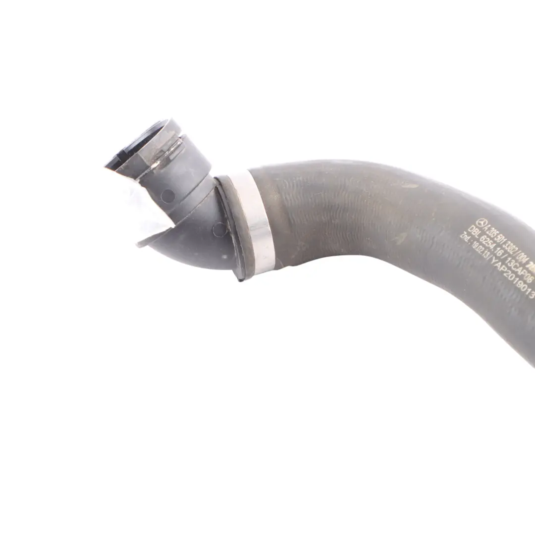 Tuyau de refroidissement de l'eau du moteur Ligne Mercedes W205 - SKU A2055013382 - Numéro de pièce A2055013382