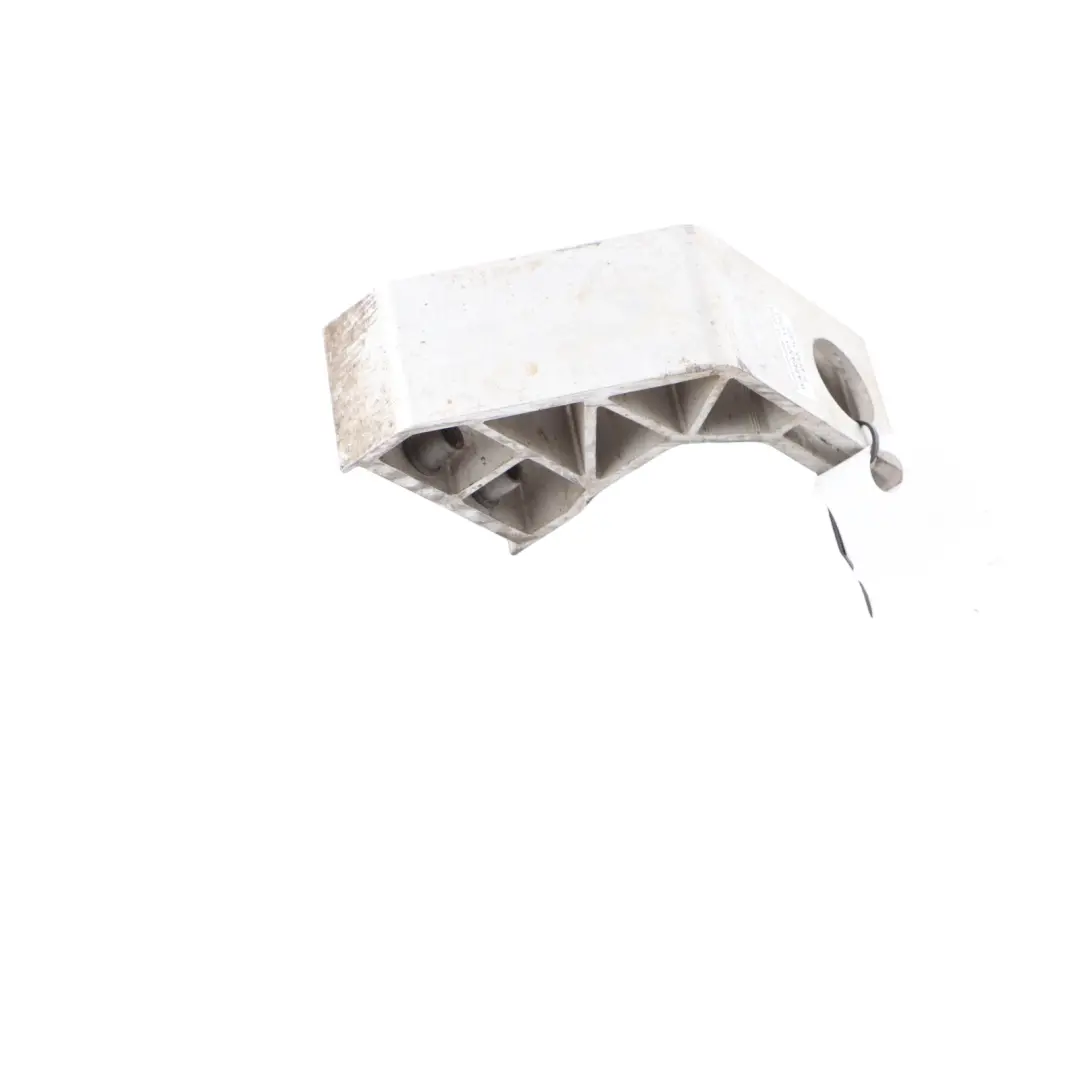 Mercedes C205 Support de radiateur avant gauche Carrier - SKU A2055013920 - Numéro de pièce A2055013920