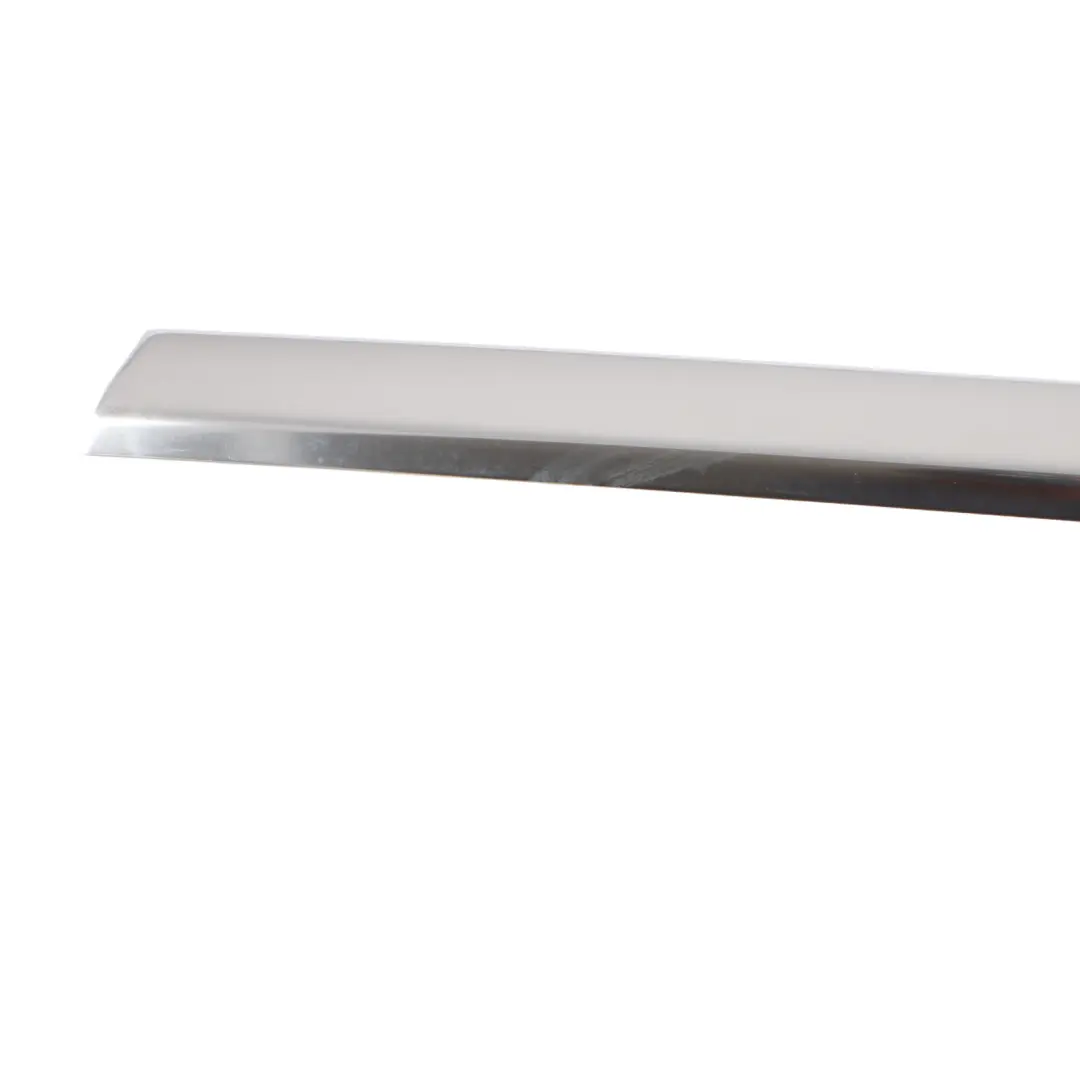 Finestrino Striscia Vetro Trim Posteriore Destro Cromo per Mercedes C205 con numero di parte A2056700622 Mercedes C205 Finestrino Striscia Vetro Trim Posteriore Destro Cromo - SKU A2056700622 - Numero di parte A2056700622