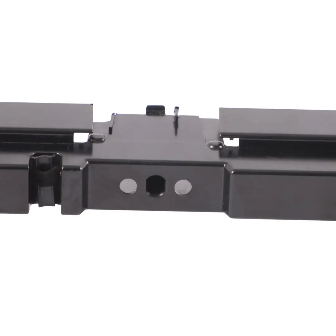 Mercedes W205 A238 Cabriolet Cache Traverse Inférieure - SKU A2056902840 - Numéro de pièce A2056902840