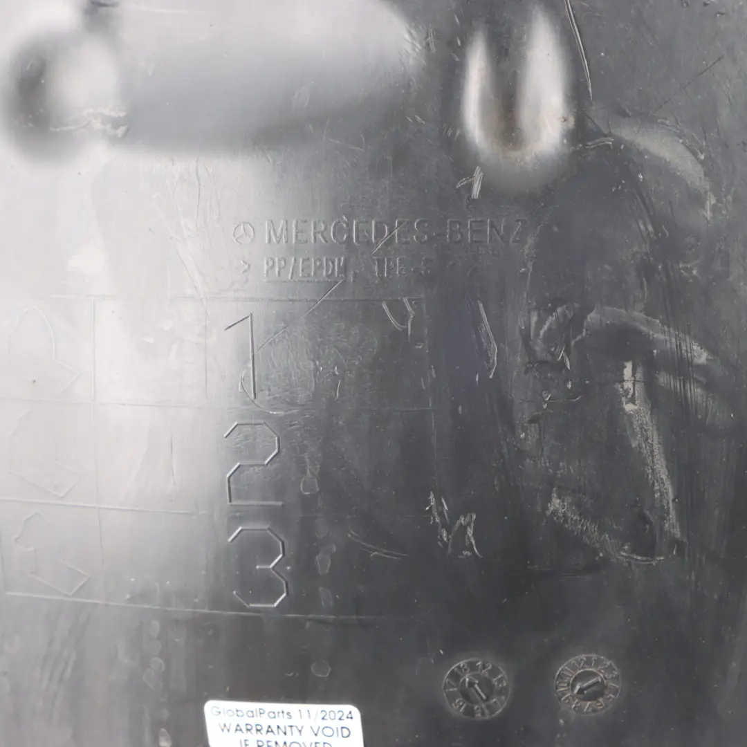 Nadkole Przód Prawo do Mercedes W205 o numerze A2056913400 Mercedes W205 Nadkole Przód Prawo - SKU A2056913400 - Numer Części A2056913400