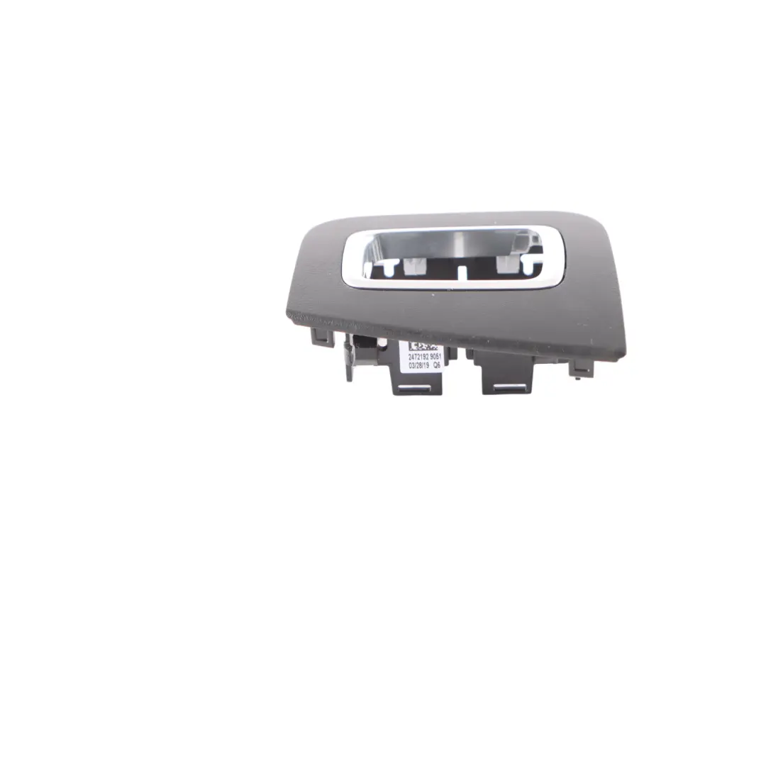 Lève vitre couvercle de garniture avant droite pour Mercedes W205 à propos du numéro de pièce A2057200748 Mercedes W205 Lève vitre couvercle de garniture avant droite - SKU A2057200748 - Numéro de pièce A2057200748