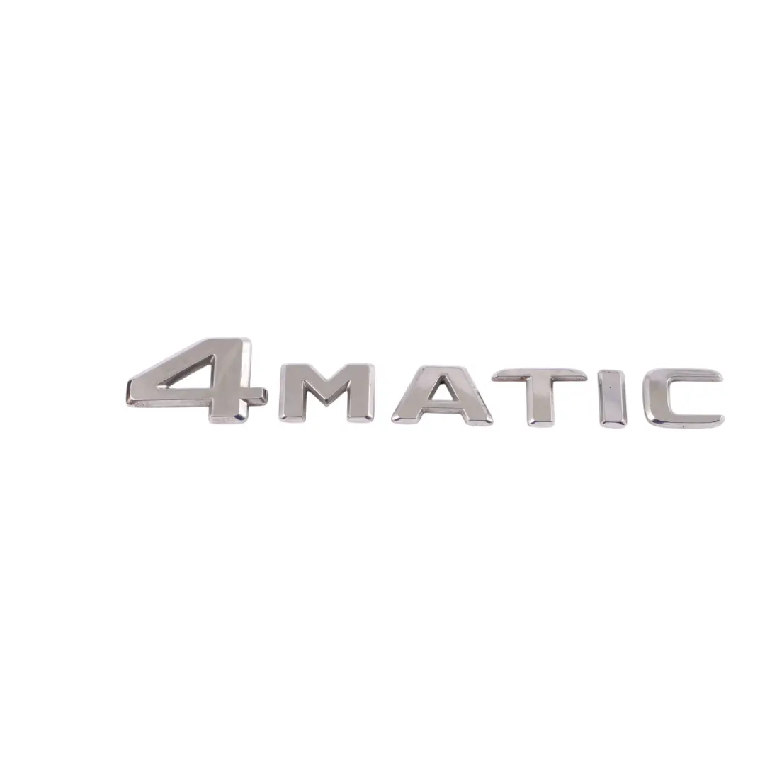 Emblema Lettering 4Matic Mercedes A238 W213 posteriore bagagliaio per con numero di parte A2058179900 Emblema Lettering 4Matic Mercedes A238 W213 posteriore bagagliaio - SKU A2058179900 - Numero di parte A2058179900