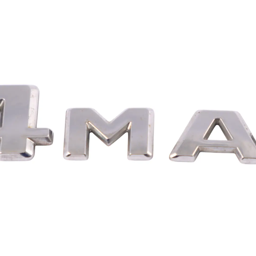 Emblema Lettering 4Matic Mercedes A238 W213 posteriore bagagliaio per con numero di parte A2058179900 Emblema Lettering 4Matic Mercedes A238 W213 posteriore bagagliaio - SKU A2058179900 - Numero di parte A2058179900