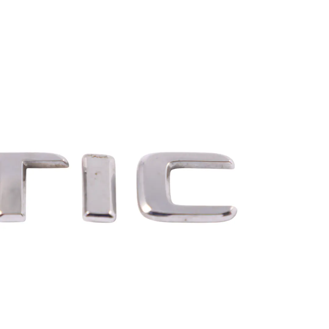 Emblema Lettering 4Matic Mercedes A238 W213 posteriore bagagliaio per con numero di parte A2058179900 Emblema Lettering 4Matic Mercedes A238 W213 posteriore bagagliaio - SKU A2058179900 - Numero di parte A2058179900