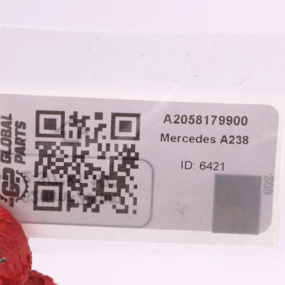  Lettrage lemblème 4Matic Mercedes A238 W213 Porte arrière collée - SKU A2058179900 - Numéro de pièce A2058179900