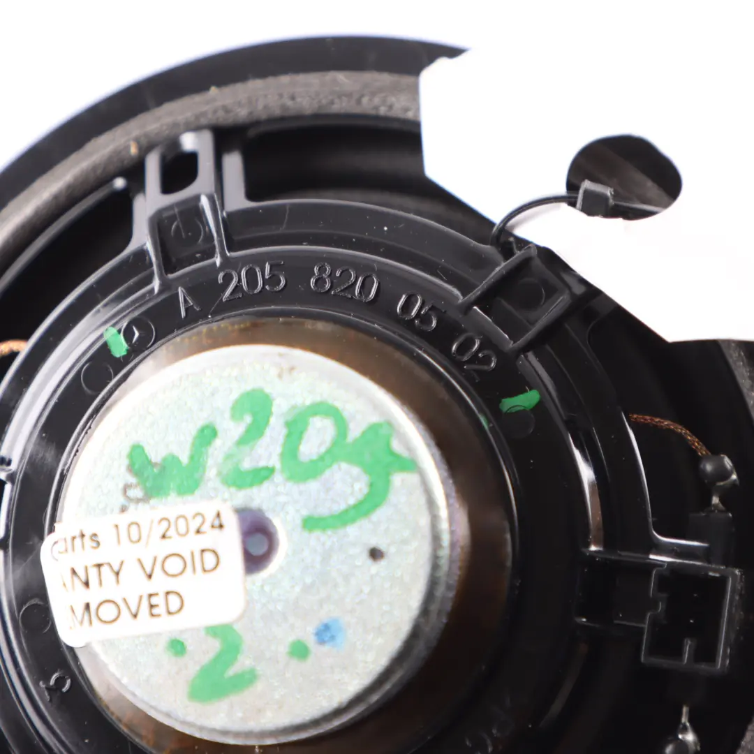 Głośnik Deski do Mercedes W205 W213 C238 X253 o numerze A2058200502 Mercedes W205 W213 C238 X253 Głośnik Deski - SKU A2058200502 - Numer Części A2058200502