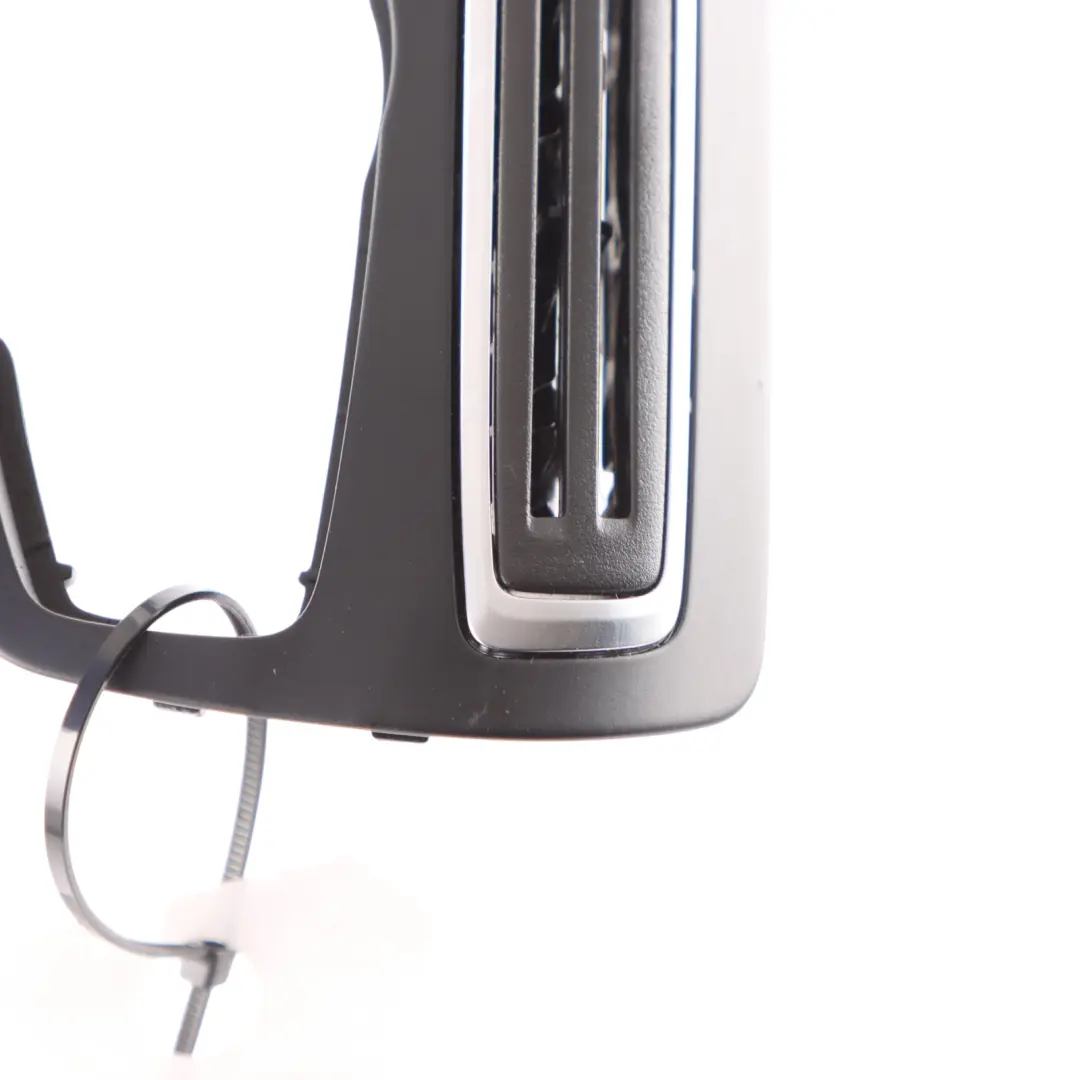 Osłona Zaślepka Panelu Świateł do Mercedes C205 o numerze A2058210059 Mercedes C205 Osłona Zaślepka Panelu Świateł - SKU A2058210059 - Numer Części A2058210059