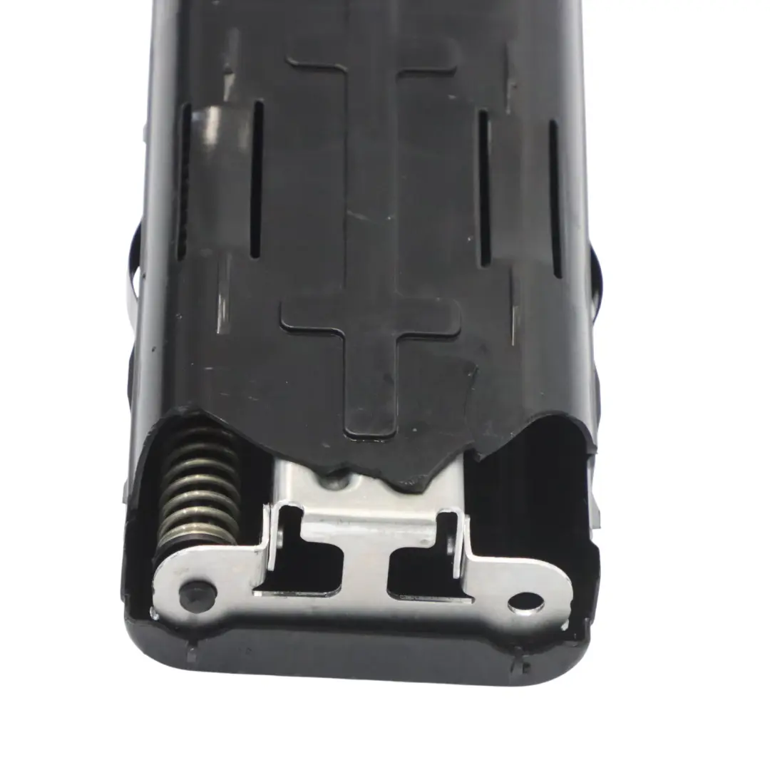 Mercedes A205 A238 Convertible Roll Over Bar Izquierda Derecha - SKU A2058600132 - Número de pieza A2058600132