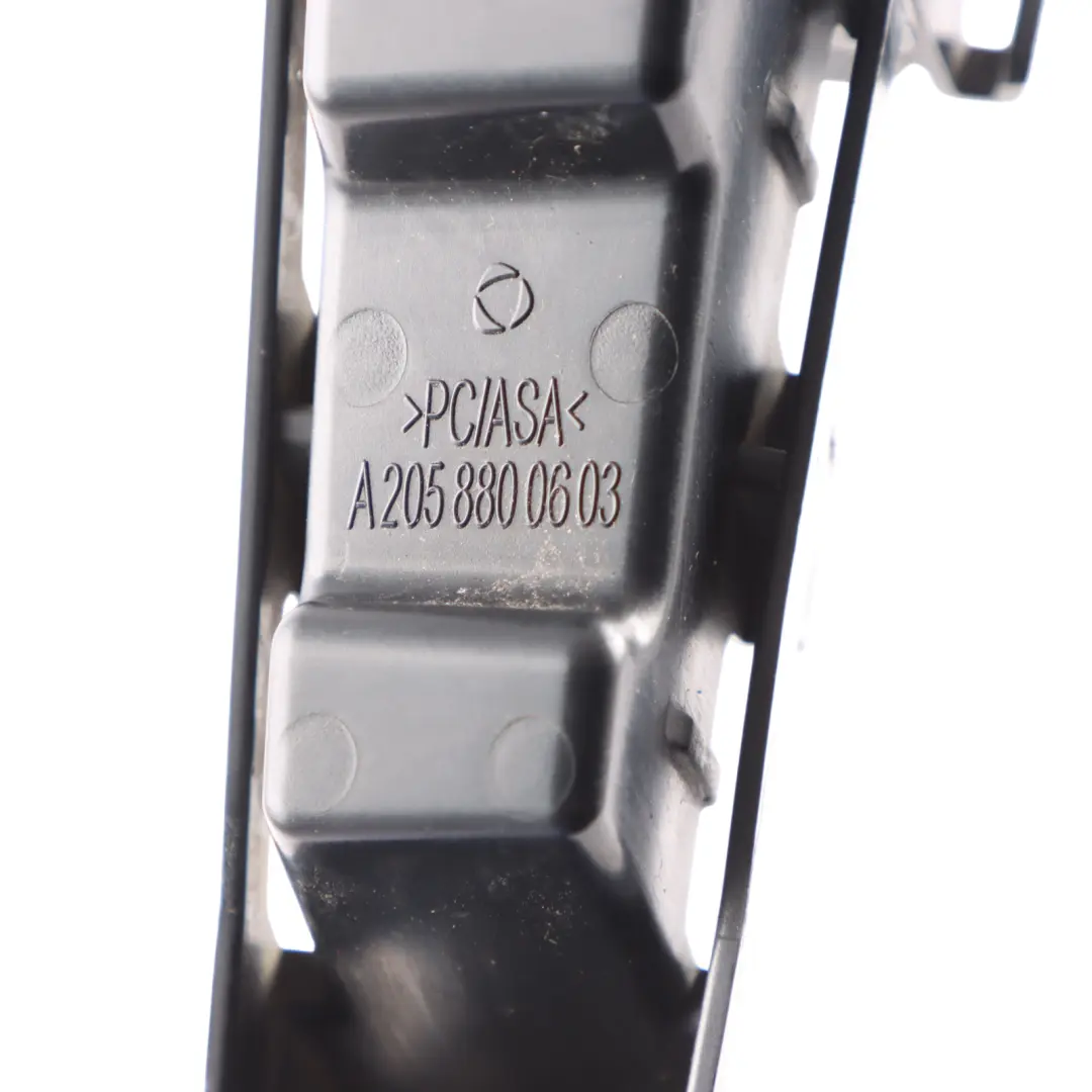 Stoßstange Halterung Halter Hinten Rechts für Mercedes W205 mit Teilenummer A2058800603 Mercedes W205 Stoßstange Halterung Halter Hinten Rechts - SKU A2058800603 - Teilenummer A2058800603