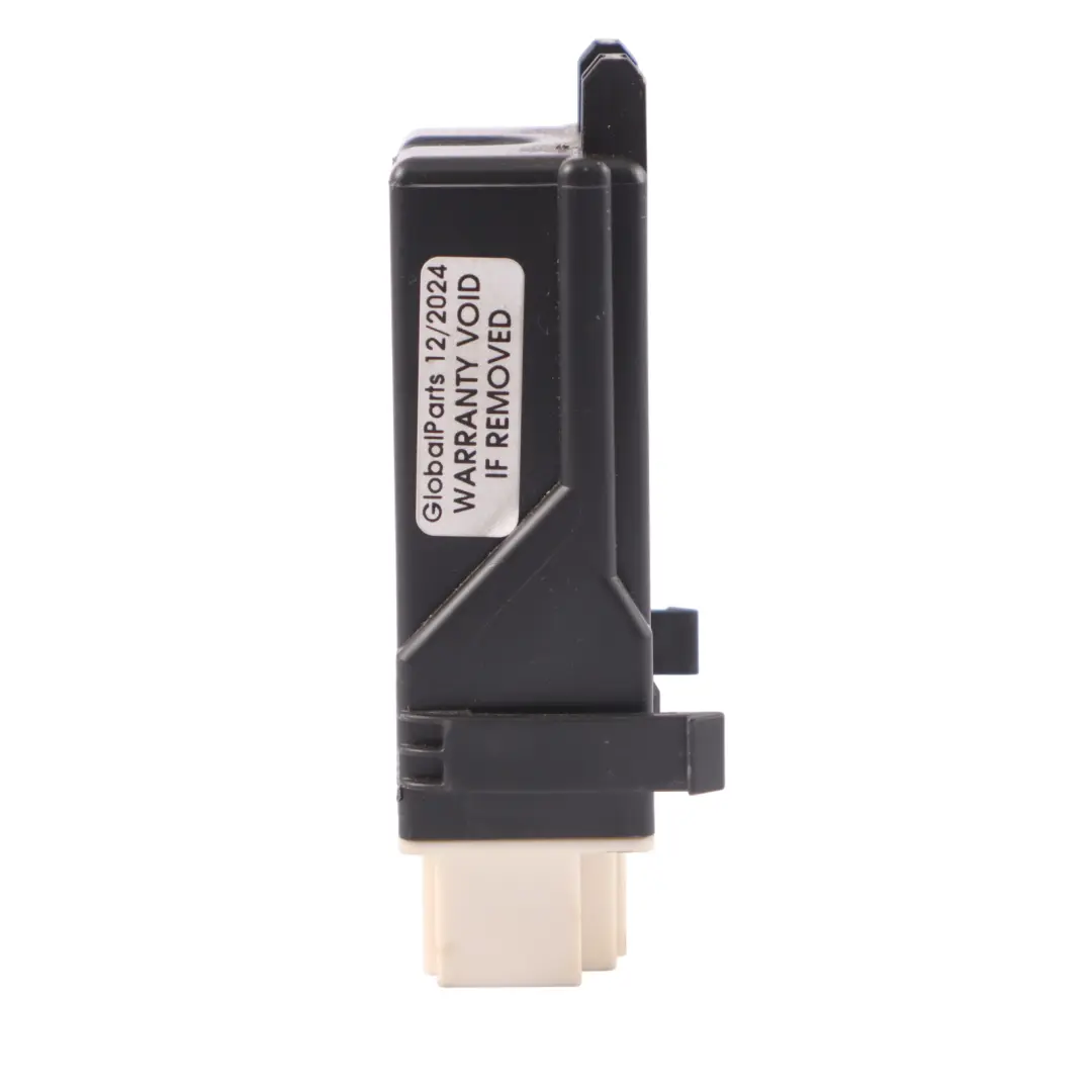 Moduł Sterujący ECU do Mercedes W238 Coupe Convertible o numerze A2059001336 Mercedes W238 Coupe Convertible Moduł Sterujący ECU - SKU A2059001336 - Numer Części A2059001336