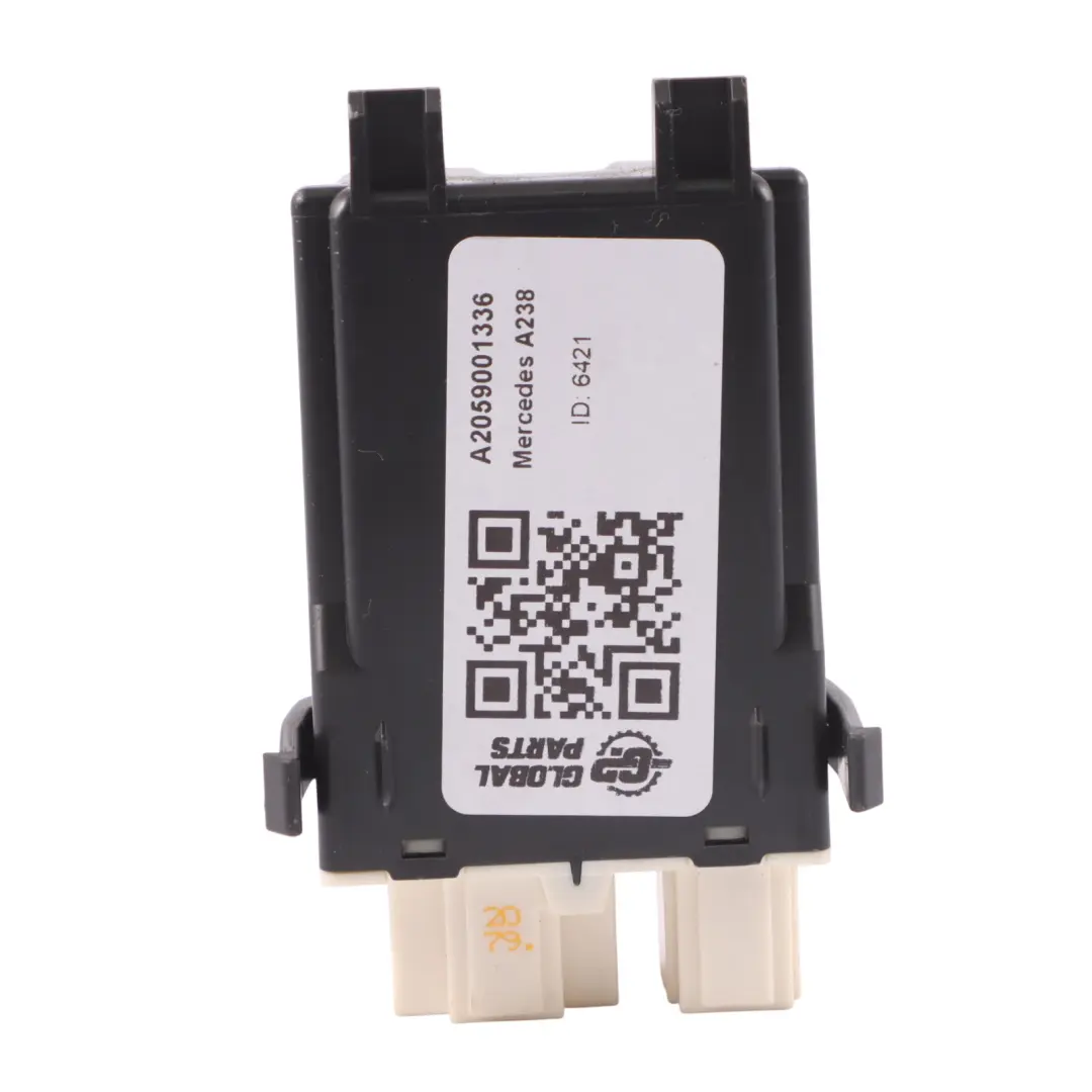 Moduł Sterujący ECU do Mercedes W238 Coupe Convertible o numerze A2059001336 Mercedes W238 Coupe Convertible Moduł Sterujący ECU - SKU A2059001336 - Numer Części A2059001336