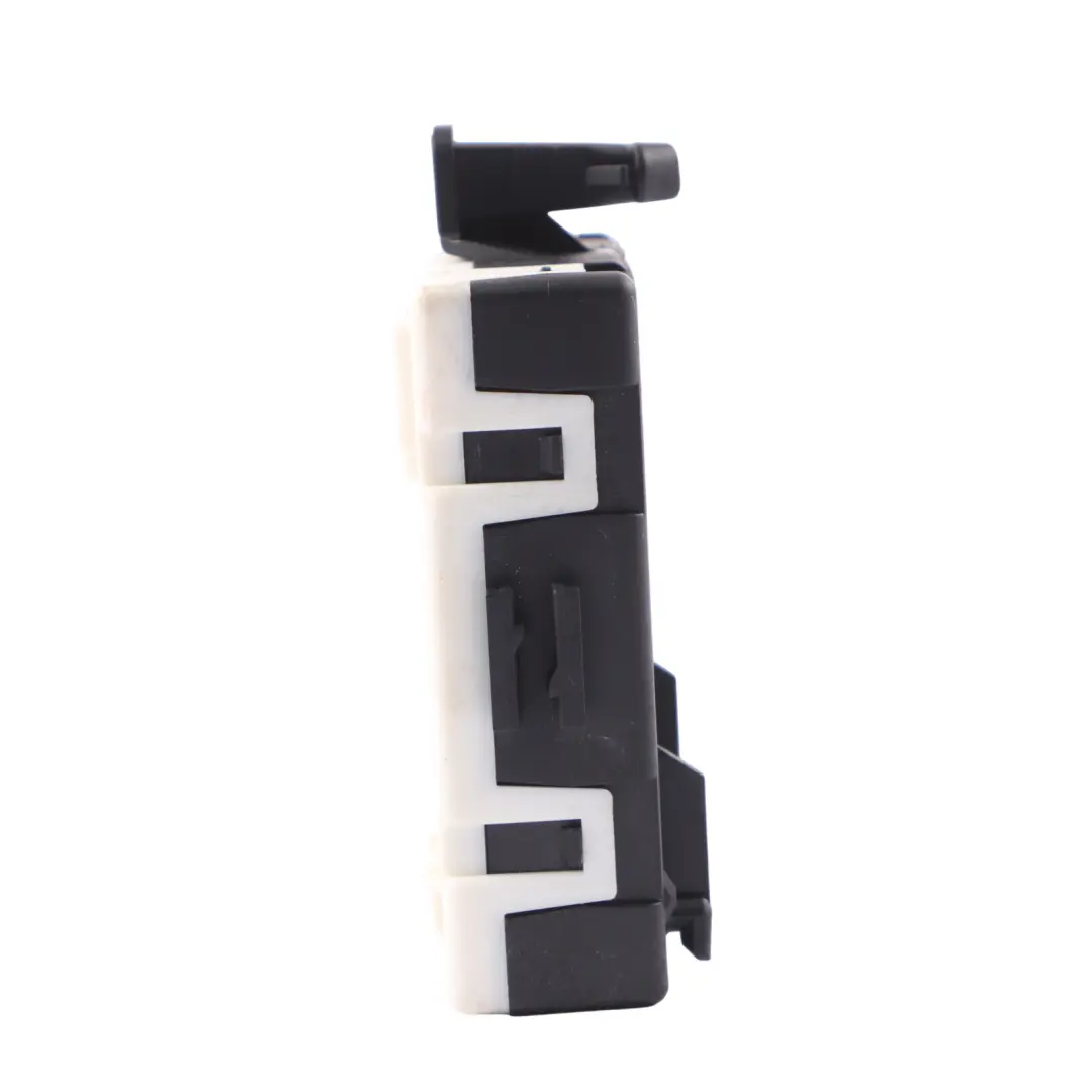 Mercedes W205 Modulo porta Unità di controllo anteriore sinistra - SKU A2059004021 - Numero di parte A2059004021