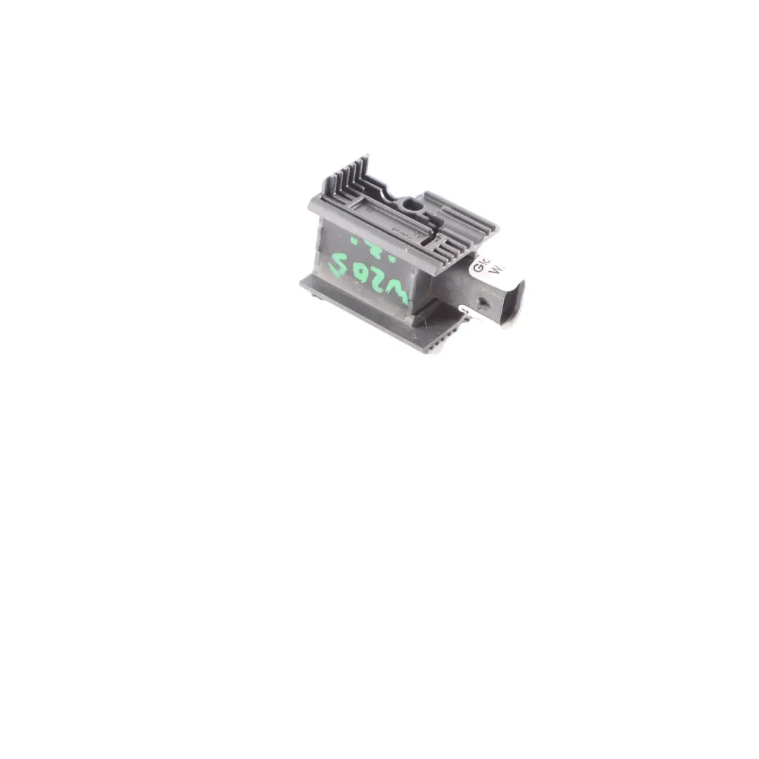 Mercedes W205 Capteur pression d'impact collision Protection piétons - SKU A2059054904 - Numéro de pièce A2059054904