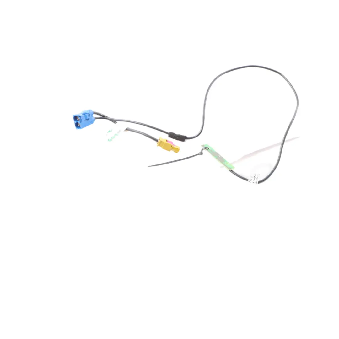 Cable de antena Mercedes W205 X253 Antena Bluetooth Cableado Loom para con número de pieza A2059059713 Cable de antena Mercedes W205 X253 Antena Bluetooth Cableado Loom - SKU A2059059713 - Número de pieza A2059059713