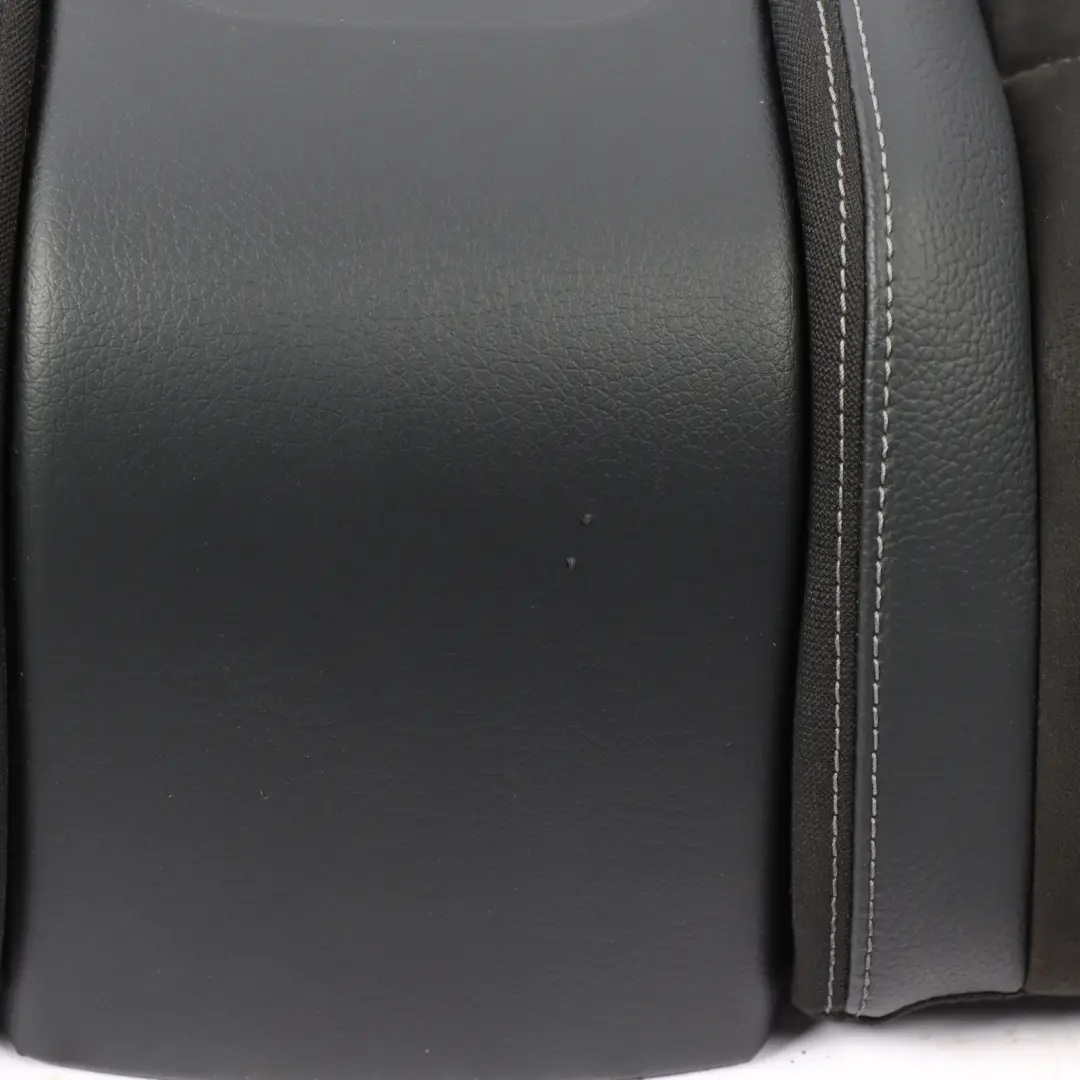 Mercedes C205 Porte Gobelet Inférieur De Banquette Arrière - SKU A2059207900 - Numéro de pièce A2059207900