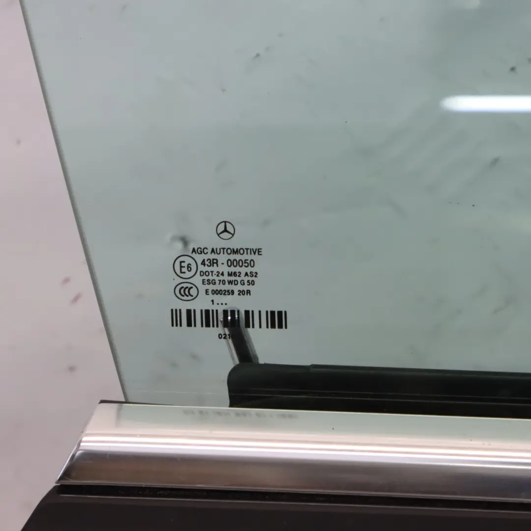 Door Front Right O/S Obsidian Black Metallic - 197 to Mercedes A207 Cabrio with Part number A2077200405 Mercedes A207 Cabrio Door Front Right O/S Obsidian Black Metallic - 197 - SKU A2077200405-OB - Part number A2077200405