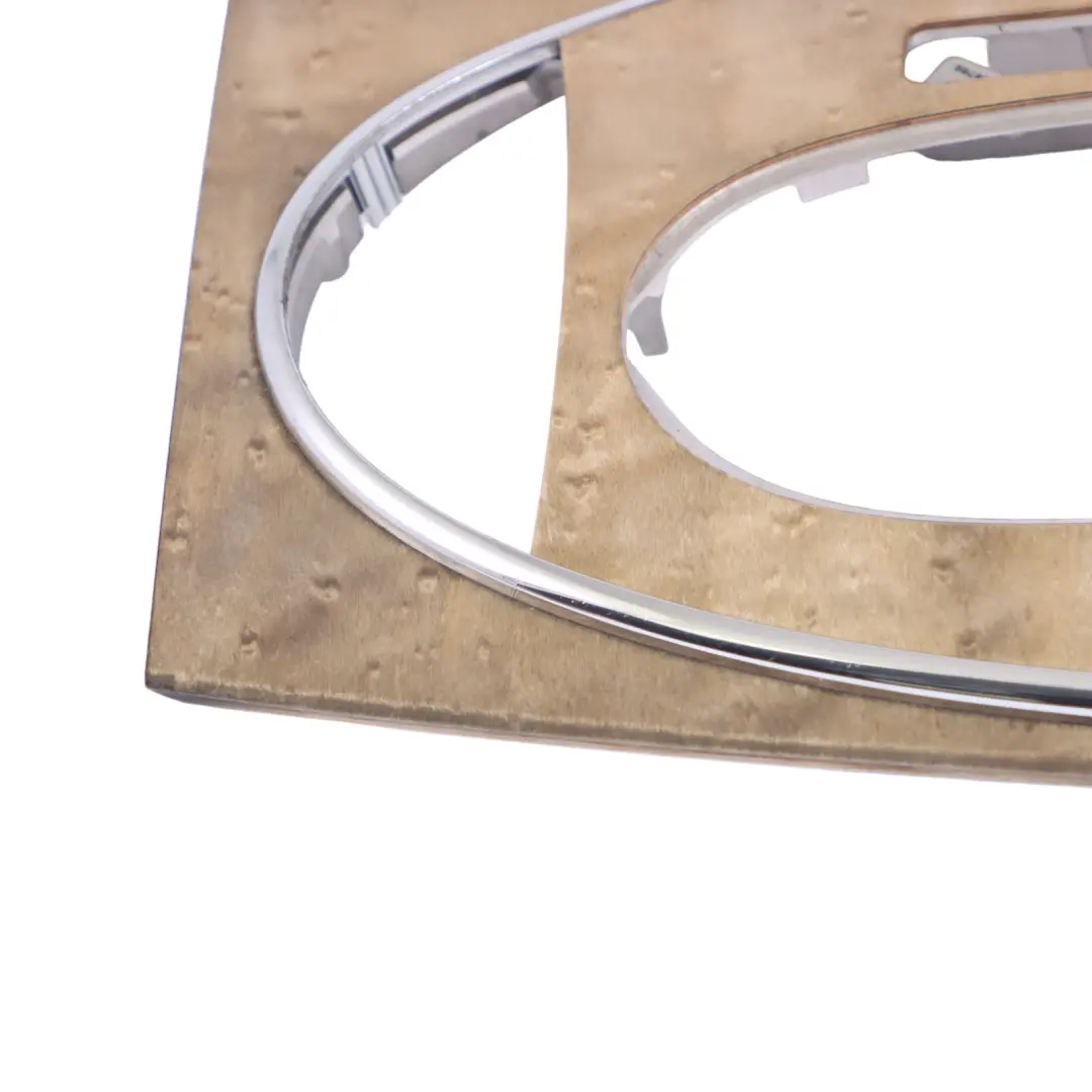 Automatik Schalthebel Konsole Abdeckung Holz für Mercedes W211 mit Teilenummer A2116808136 Mercedes W211 Automatik Schalthebel Konsole Abdeckung Holz - SKU A2116808136-2 - Teilenummer A2116808136