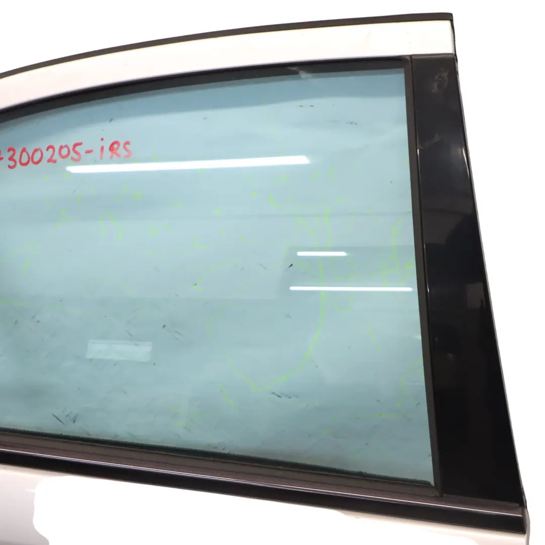 Mercedes W211 Puerta Trasera Derecha Iridium Silver Metallic - 775 - SKU A2117300205-IRS - Número de pieza A2117300205