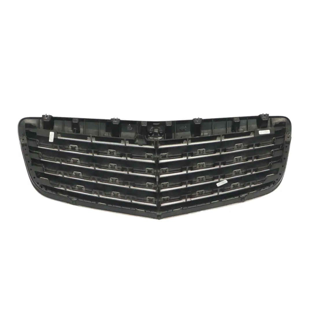 Grill Atrapa Przód Chrom (14504133501) do Mercedes W211 o numerze A2118801783 Mercedes W211 Grill Atrapa Przód Chrom (14504133501) - SKU A2118801783-1 - Numer Części A2118801783