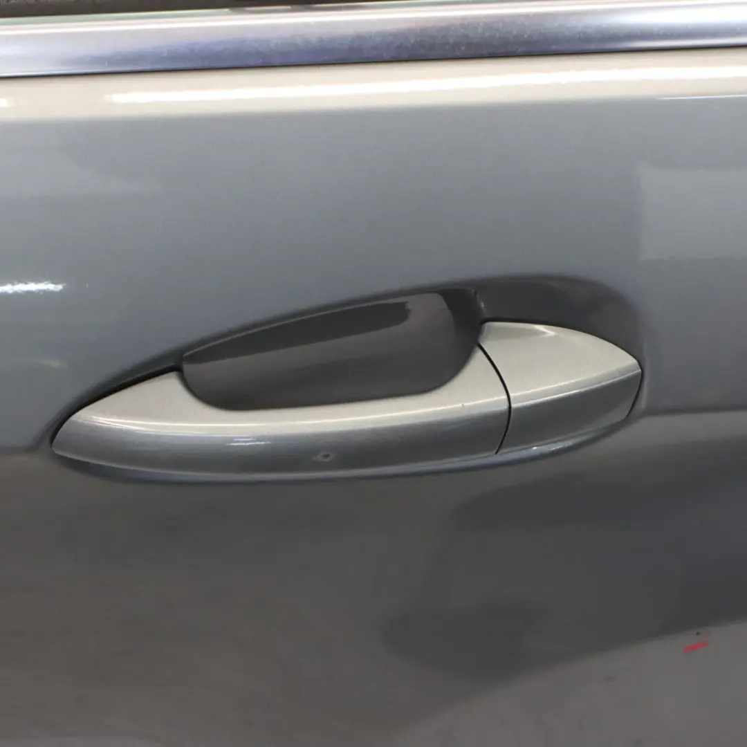 Puerta Trasera Izquierda Palladium Silver Metallic - 792 para Mercedes S212 Estate con número de pieza A2127300305 Mercedes S212 Estate Puerta Trasera Izquierda Palladium Silver Metallic - 792 - SKU A2127300305-PAL1 - Número de pieza A2127300305