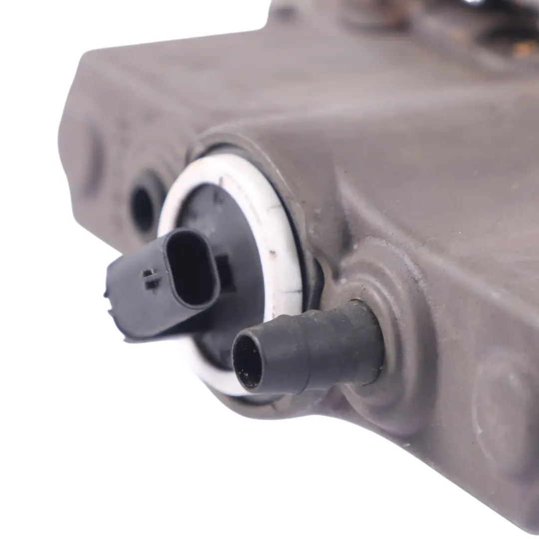  Motorhaubenscharnier Mercedes W204 W212 Links Fußgängerschutz Indium Grau - 963 - SKU A2129066201-ING - Teilenummer A2129066201