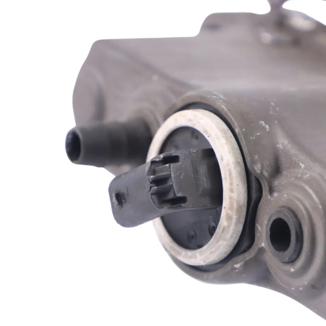 Mercedes W204 W212 Zawias Maski Przód Prawy Szary - SKU A2129066301-ING - Numer Części A2129066301