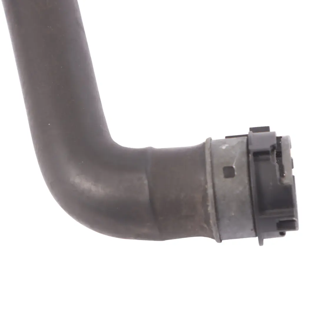 Essence Tuyau refroidissement l'eau Tuyau Ligne Mercedes A238 M276 - SKU A2135015782 - Numéro de pièce A2135015782