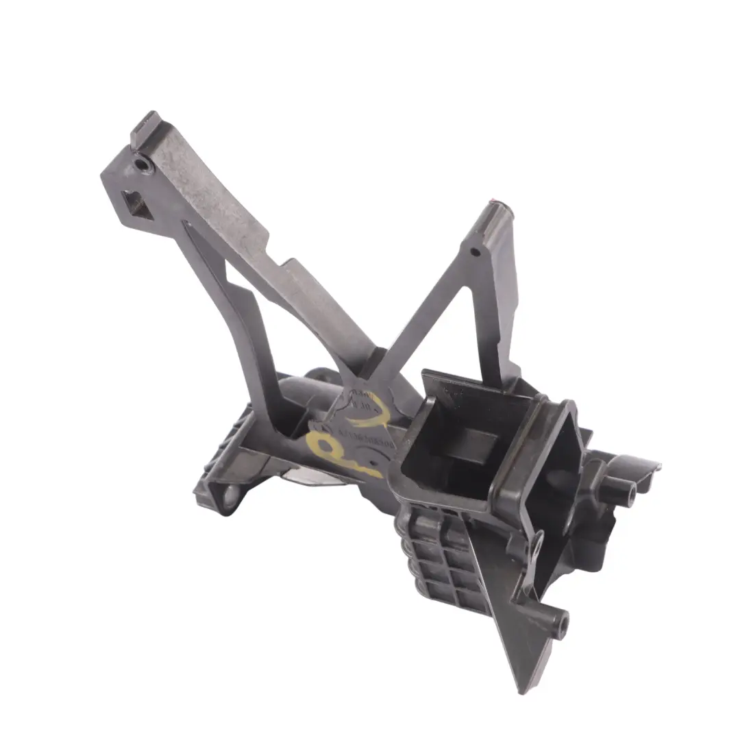 Support de Radiateur Avant Montage Panneau Droit pour Mercedes A238 à propos du numéro de pièce A2136206500 Mercedes A238 Support de Radiateur Avant Montage Panneau Droit - SKU A2136206500 - Numéro de pièce A2136206500