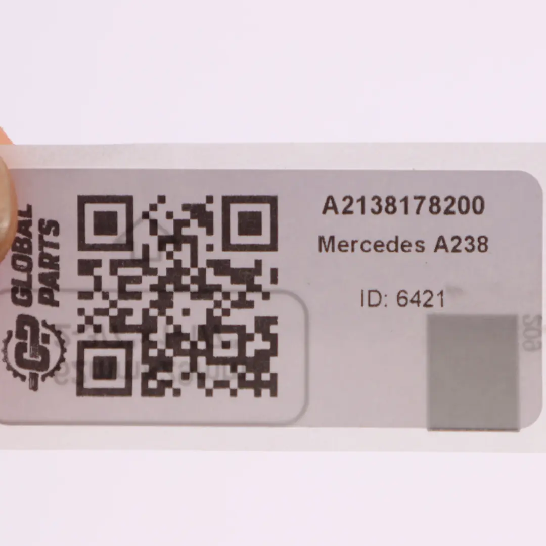 trasera maletero Adherido Emblema Lettering E450 para Mercedes A238 con número de pieza A2138178200 Mercedes A238 trasera maletero Adherido Emblema Lettering E450 - SKU A2138178200 - Número de pieza A2138178200