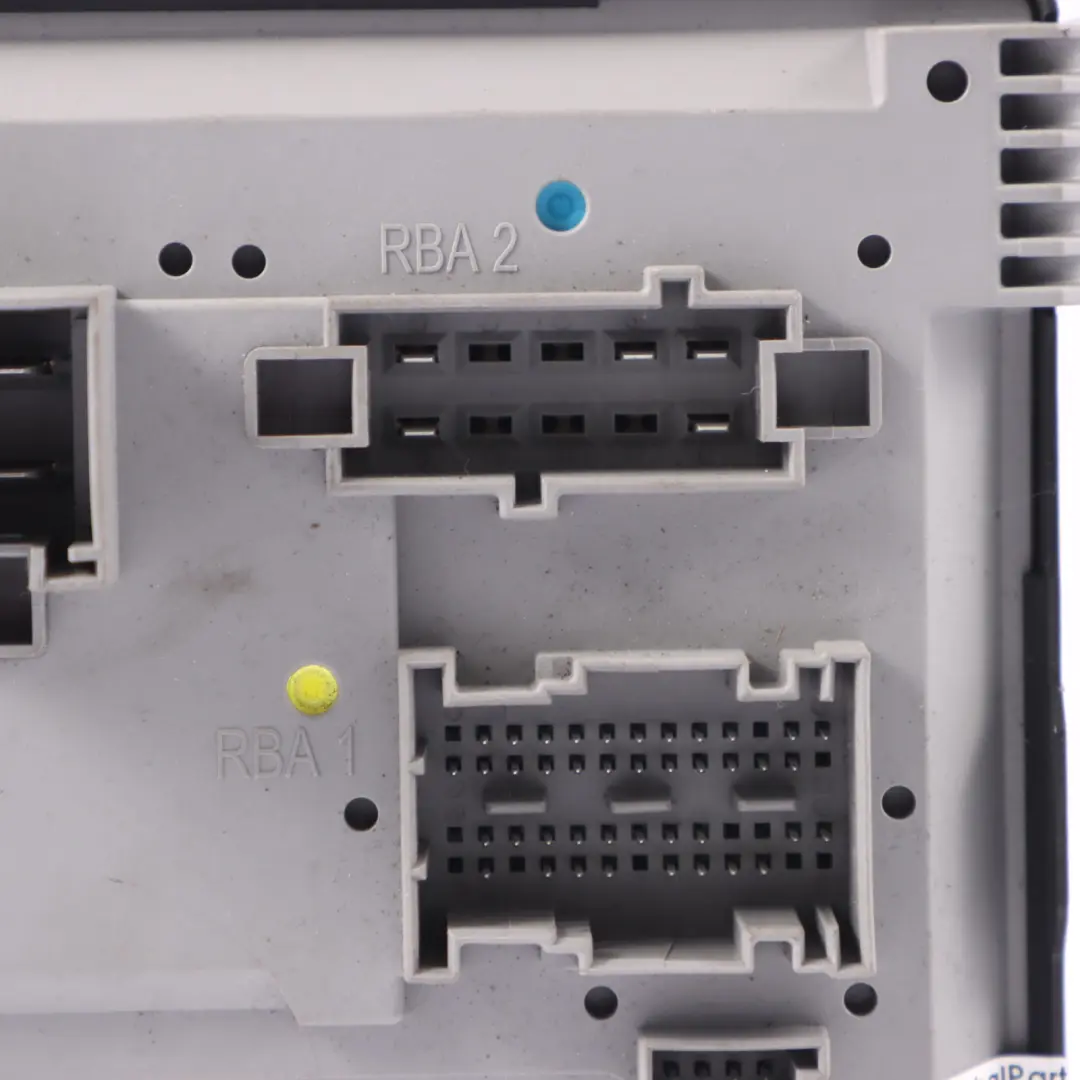 Mercedes A238 Scatola dei fusibili Unità controllo SAM Modulo relè - SKU A2139003029 - Numero di parte A2139003029