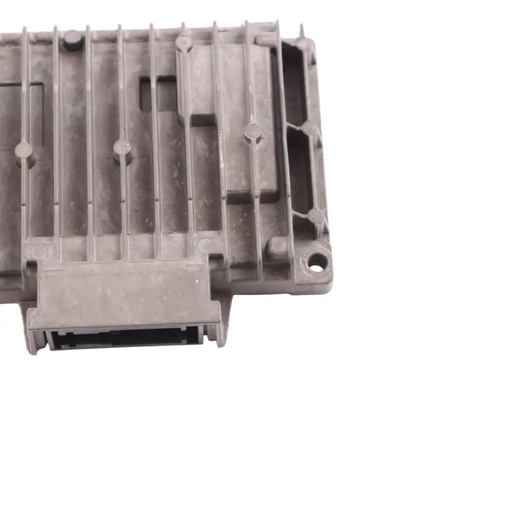 Driving Assistance Distronic Module Control Unit ECU to Mercedes V177 with Part number A2139006027 Mercedes V177 Driving Assistance Distronic Module Control Unit ECU - SKU A2139006027 - Part number A2139006027