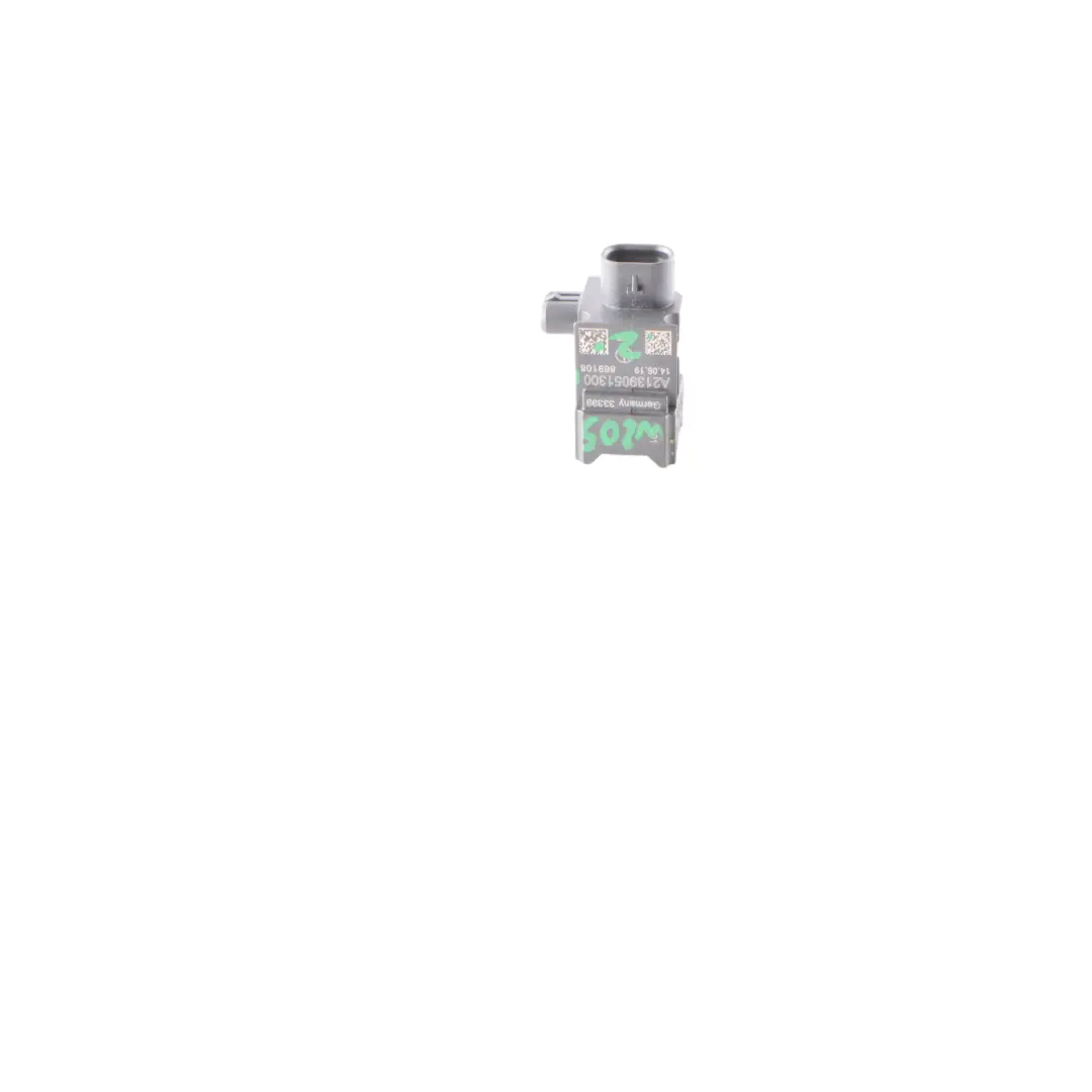 Mercedes W205 Aufprall Beschleunigungs Sensor Links Rechts - SKU A2139051300 - Teilenummer A2139051300