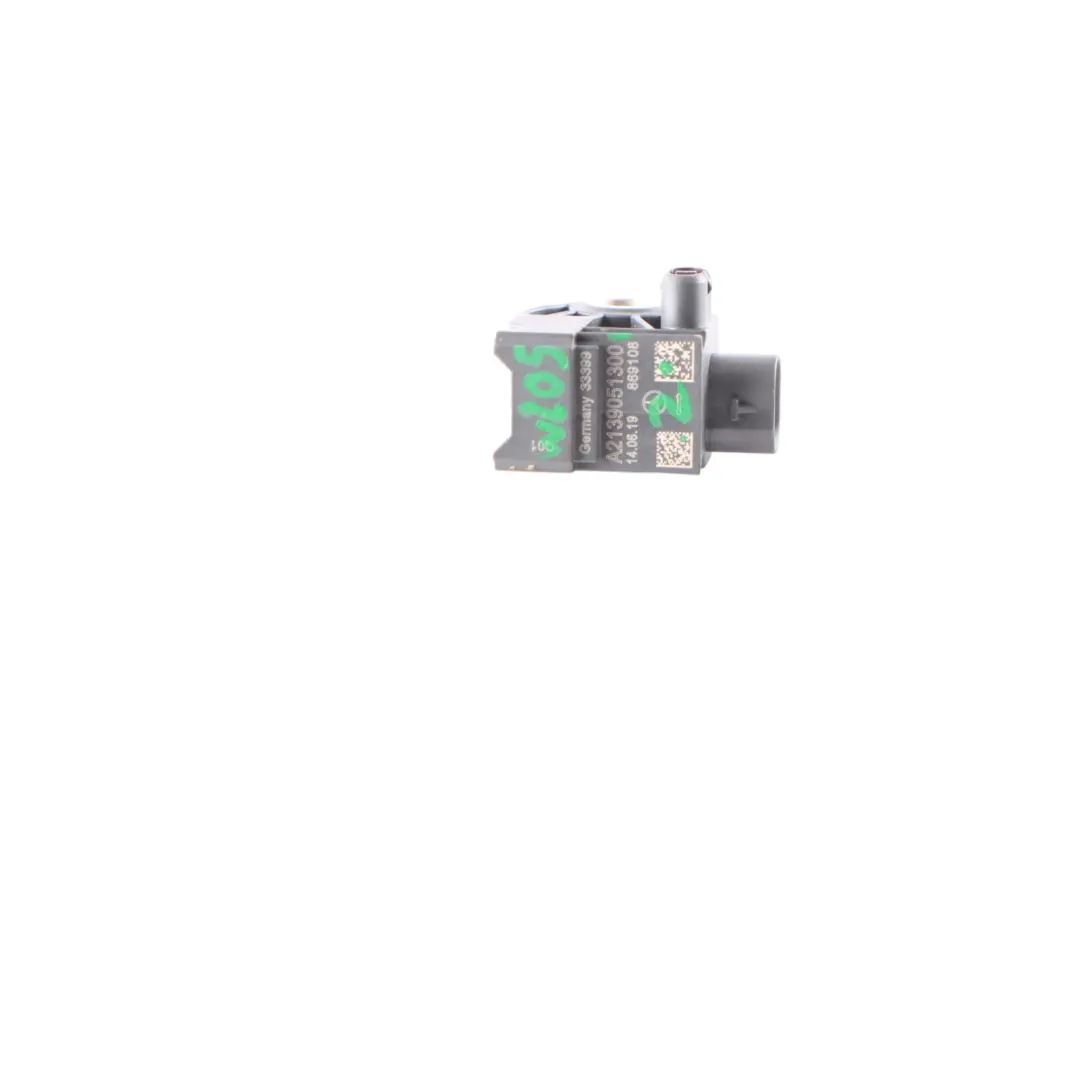 Mercedes W205 Aufprall Beschleunigungs Sensor Links Rechts - SKU A2139051300 - Teilenummer A2139051300