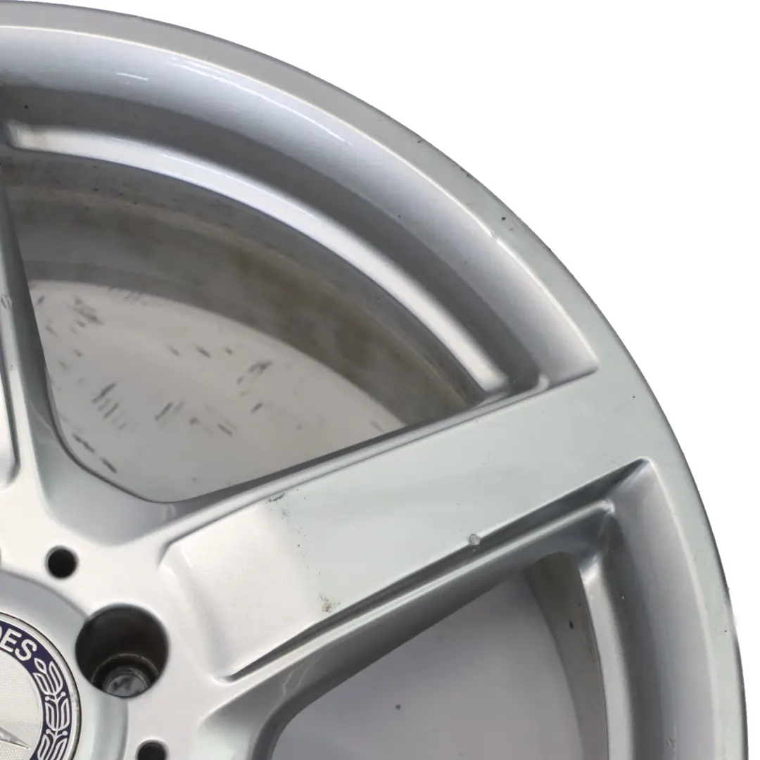 Vorderrad Felge 19" 8.5J ET:43,5 5-Speiche für Mercedes CLS X218 AMG mit Teilenummer A2184011602 Mercedes CLS X218 AMG Vorderrad Felge 19" 8.5J ET:43,5 5-Speiche - SKU A2184011602-1 - Teilenummer A2184011602