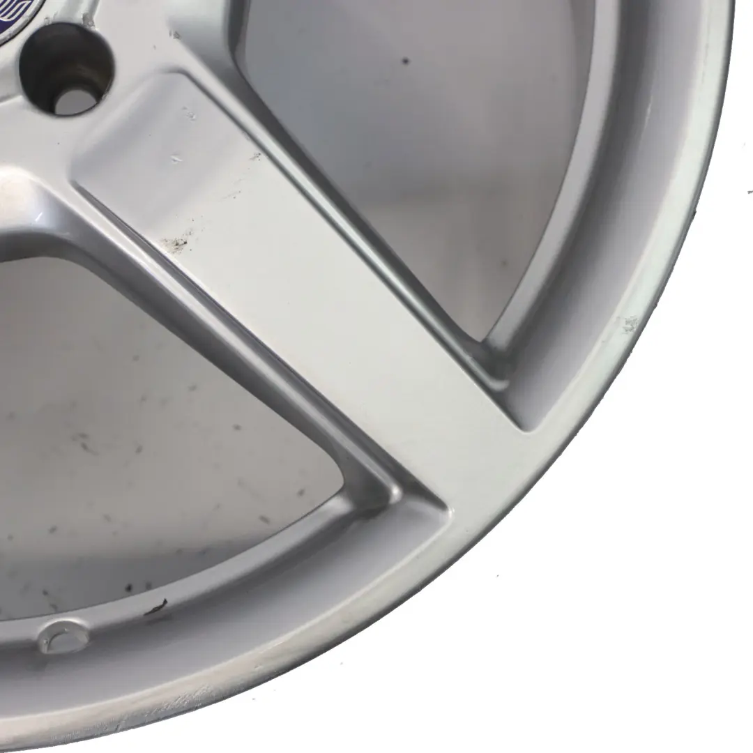 Roue Avant Jante Alliage 19" 8.5J ET:43,5 pour Mercedes CLS X218 AMG à propos du numéro de pièce A2184011602 Mercedes CLS X218 AMG Roue Avant Jante Alliage 19" 8.5J ET:43,5 - SKU A2184011602-1 - Numéro de pièce A2184011602